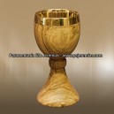 Cálice em madeira de oliveira e latão